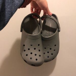 Gray Crocs! 🐊